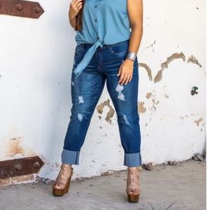 Lucky and Blessed Mid-Rise Mid Wash Distressed Boyfriend Denim Size 18